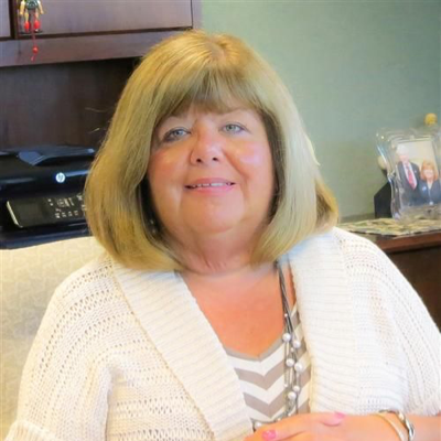 Dr. Sandra Martinez
